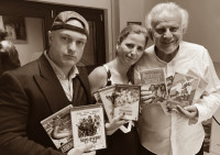 /album/photogallery/zzz-fabio-con-jerry-cala-e-diana-bn-seppiata-per-stampa-29-7-x-21-600-x-424-jpg/
